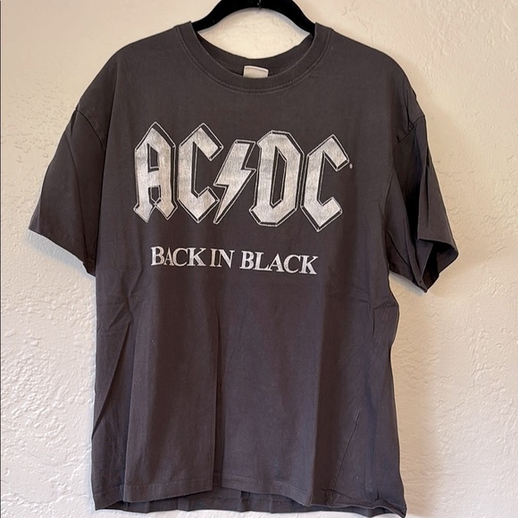 H&M graphic short sleeve band t shirt AC/DC Back in Black - Picture 1 of 7